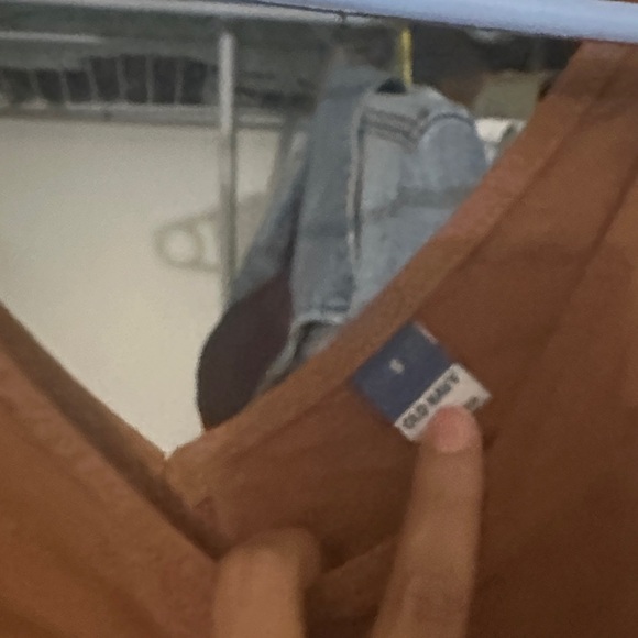 Old Navy Tan Sleeveless split front maxi dress - Picture 5 of 12